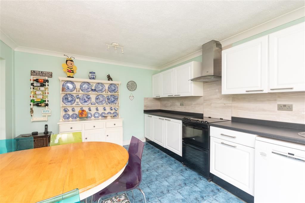 Property photo 2 of 13 Kitchen