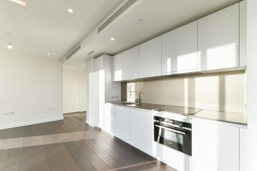 Property photo 3 of 13 Image