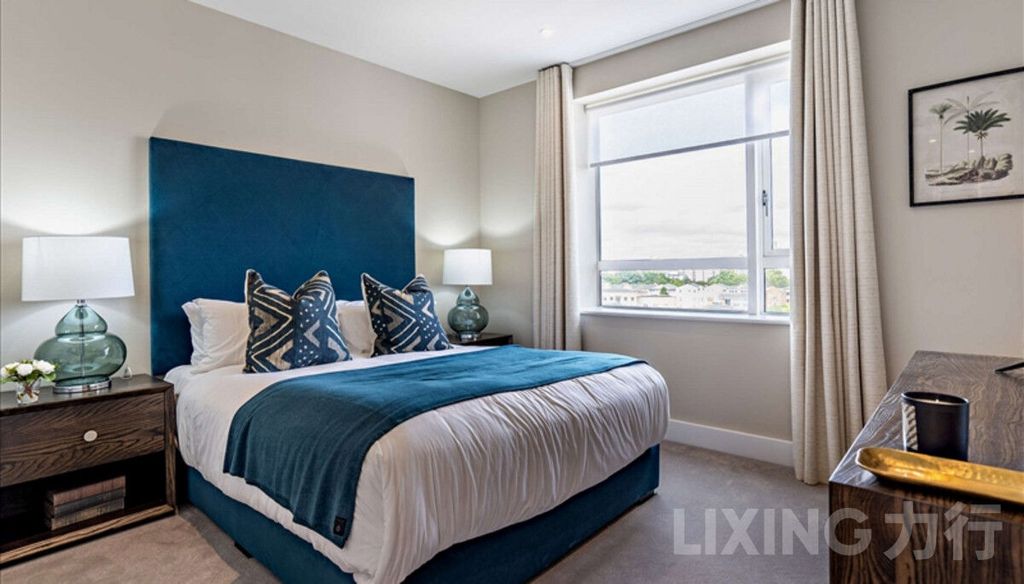 Property photo 3 of 8