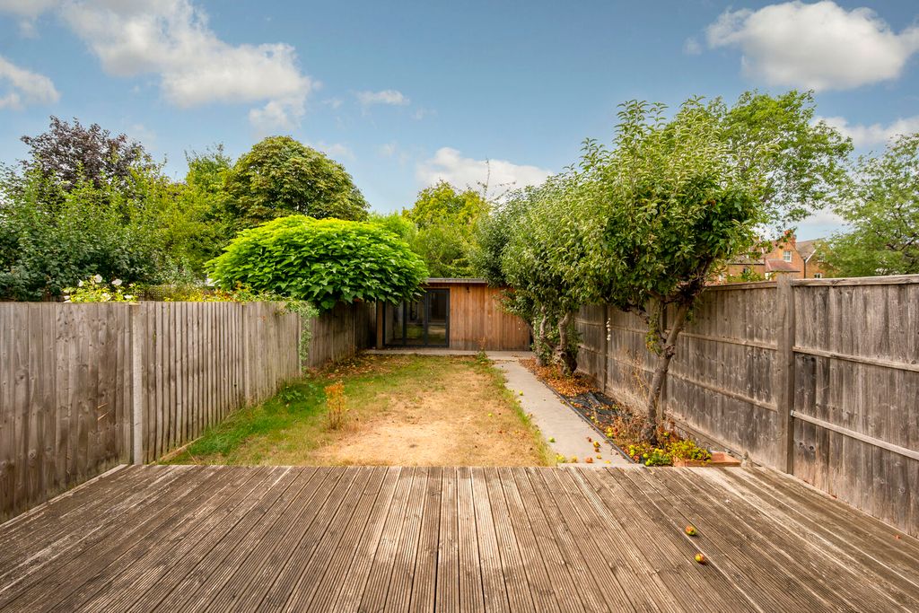 Property photo 2 of 22