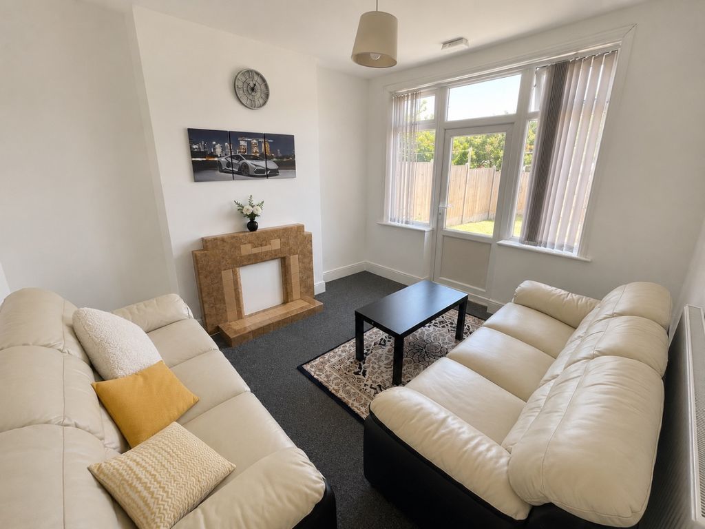 Property photo 2 of 9 5336891