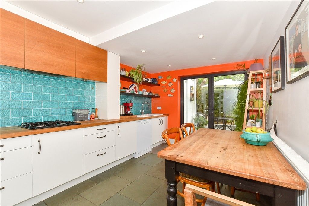 Property photo 2 of 18 Kitchen/ Breakfast Room