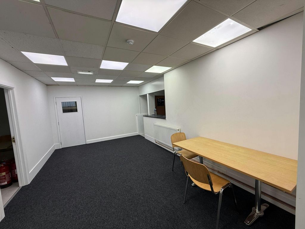 Property photo 3 of 14 Whatsapp Image 2026-03-04 At 17.40.20.Jpeg