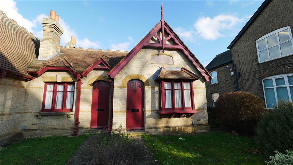 Property photo 1 of 8 Main Picture