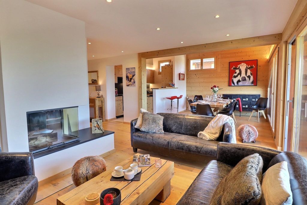 Property photo 2 of 17 Image