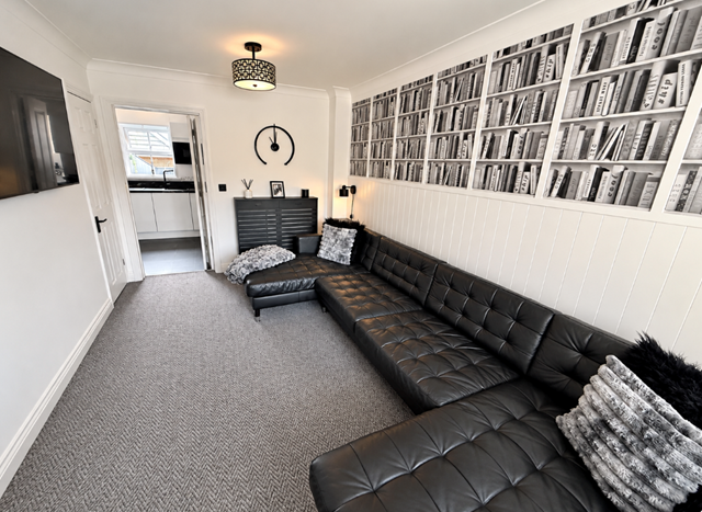Property photo 3 of 13