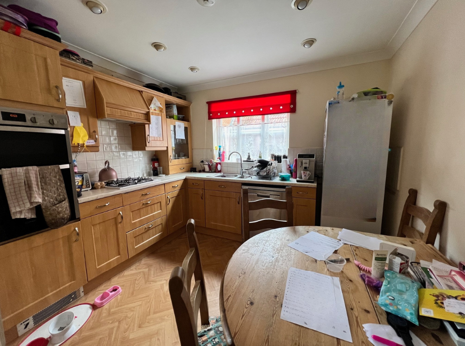 Property photo 3 of 7