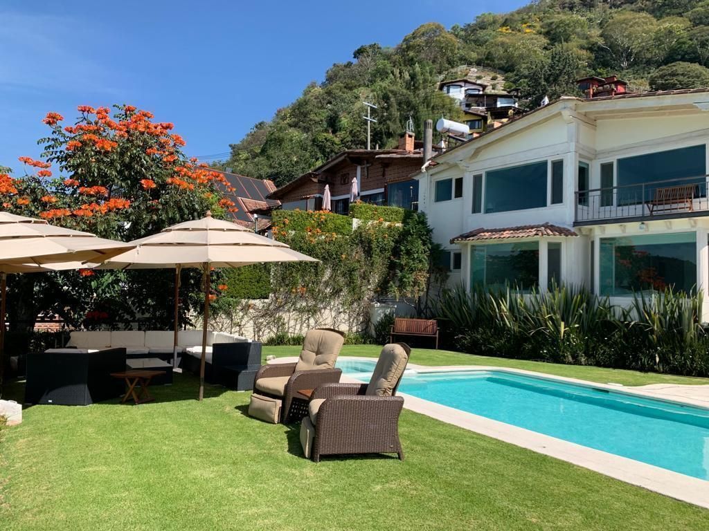 Property photo 3 of 38