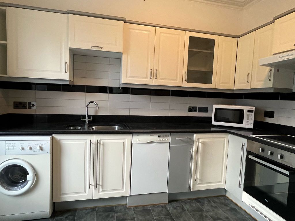 Property photo 3 of 6 Whatsapp Image 2025-03-17 At 17.28.45_4108Aa01 - C