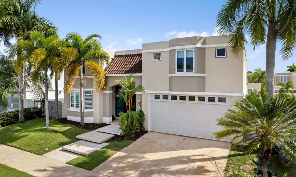 Property photo 2 of 45