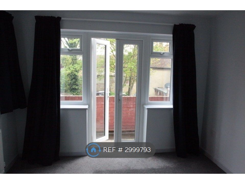 Property photo 2 of 4