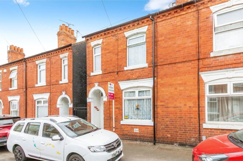 Property photo 1 of 18 Image