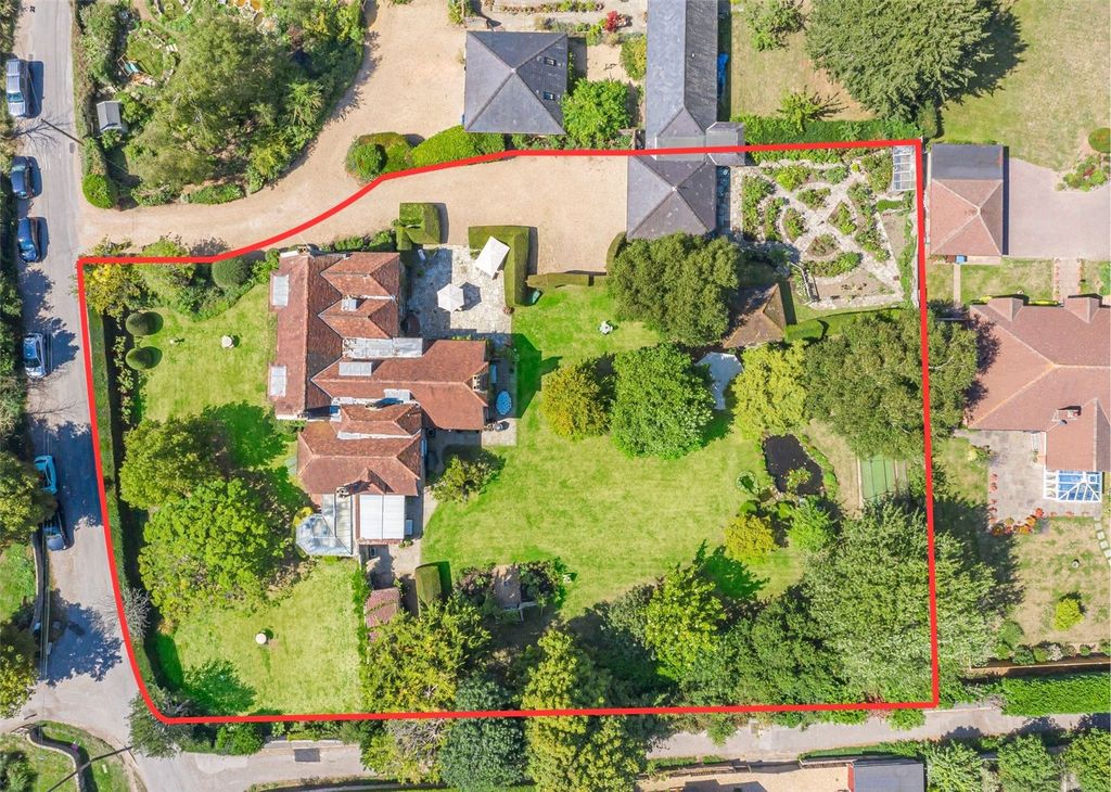 Property photo 2 of 55 Outline Boundary