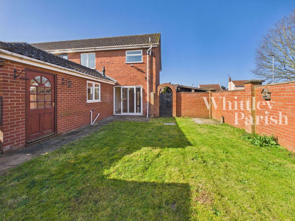 Property photo 2 of 14