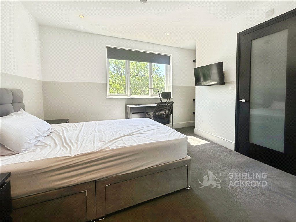 Property photo 1 of 5 Bedroom