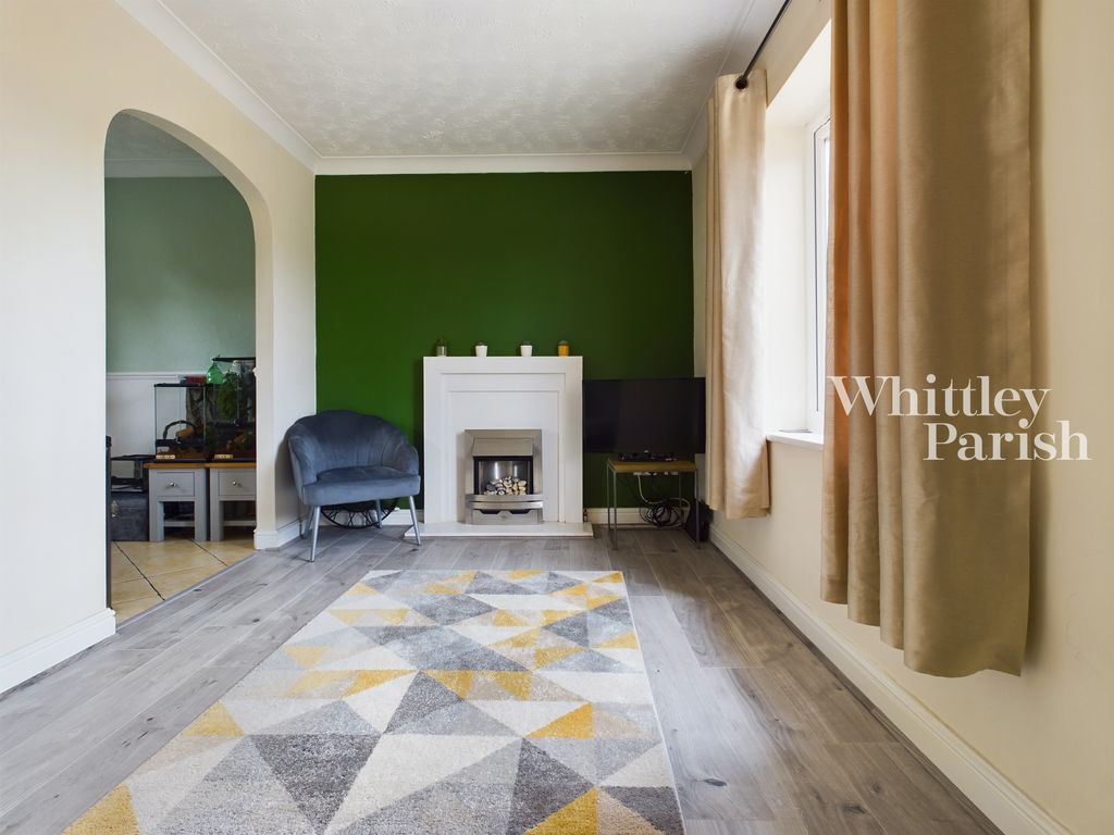 Property photo 3 of 11 Cam01607G0-Pr0614-Still009