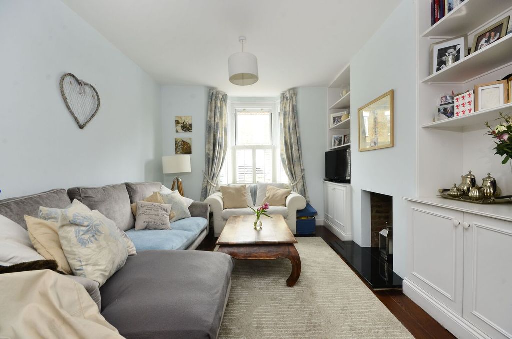 Property photo 1 of 15