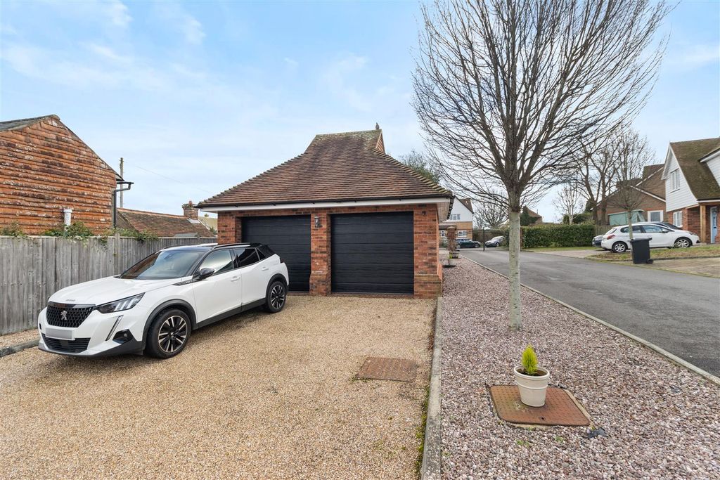 Additional image 35 of 4 bed detached house for saleOak Fields, Hailsham BN27