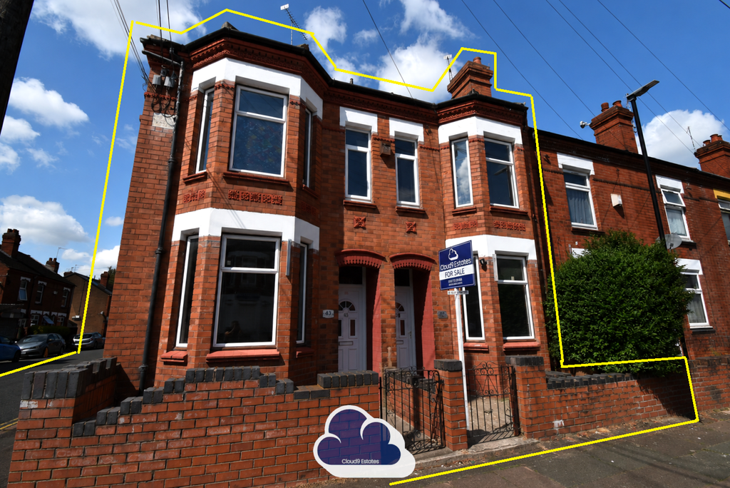 Property photo 1 of 32