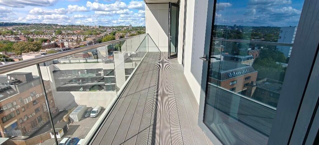 Property photo 2 of 12