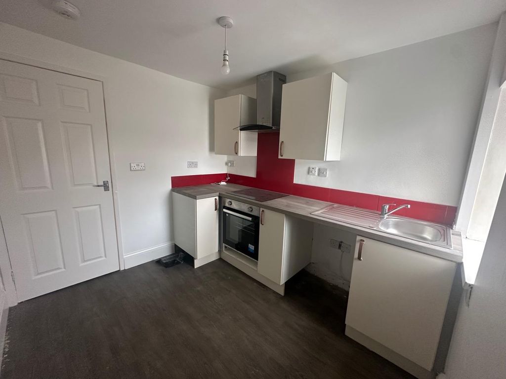 Property photo 3 of 11 Tempimagexi1Czg.Jpg
