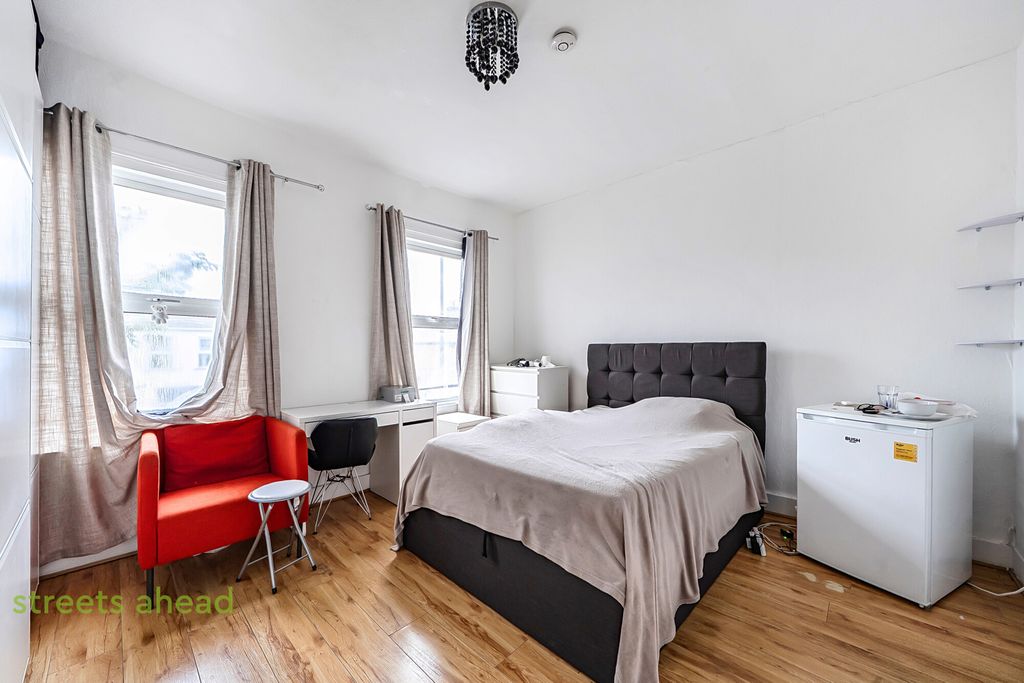 Property photo 1 of 15 29Cf70B8-3388-468...