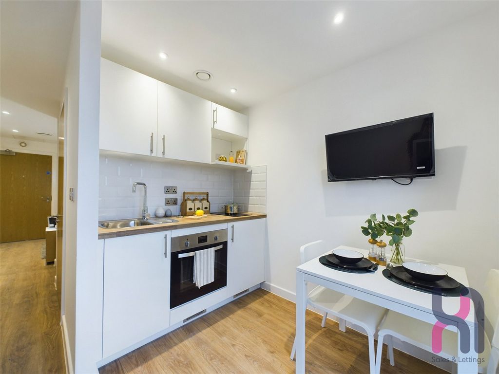 Property photo 1 of 6 Picture No. 04