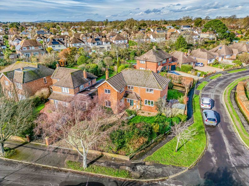 Property photo 2 of 34 Photo 19