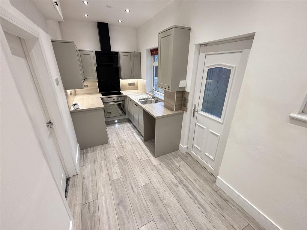 Property photo 3 of 12 Open Plan Kitchen And Dining Room