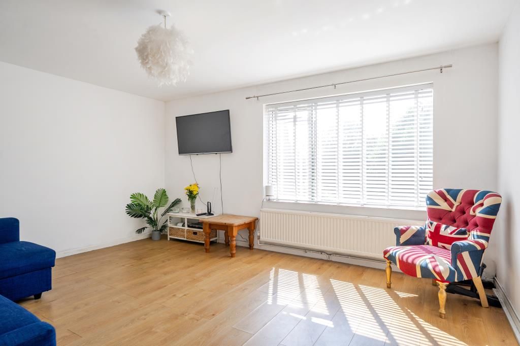 Property photo 2 of 20 Internal View