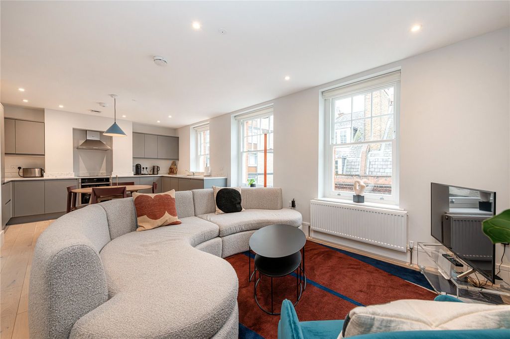 Property photo 1 of 8 Reception Room