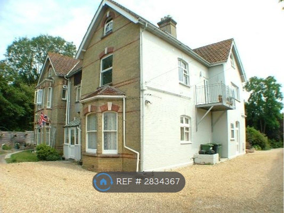 Property photo 1 of 10
