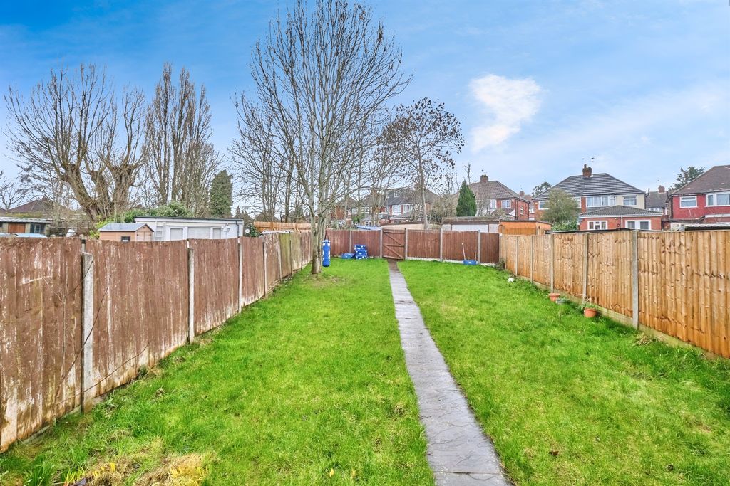 Property photo 3 of 16