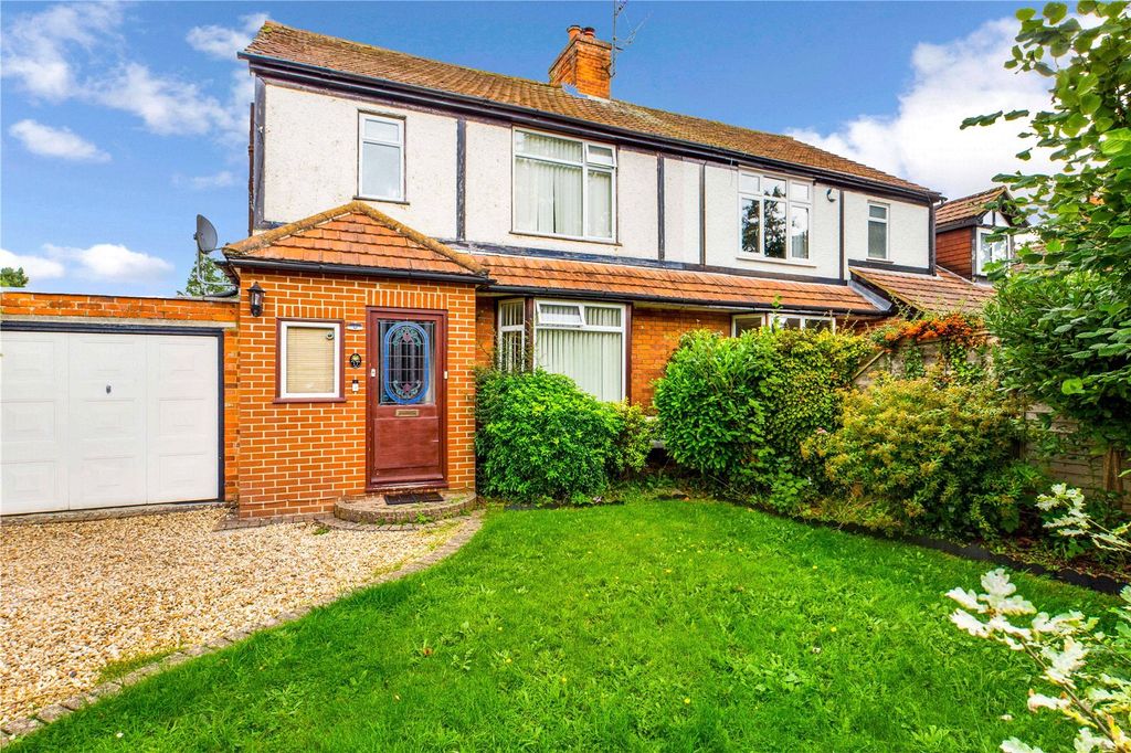 Property photo 1 of 11 Front