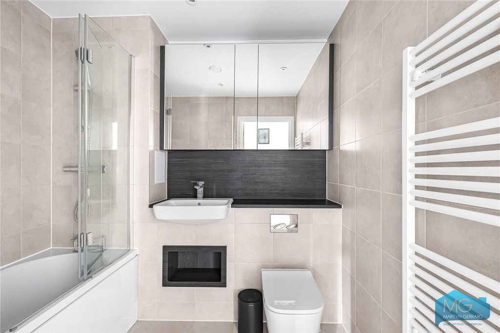 Property photo 3 of 16 Picture No. 04