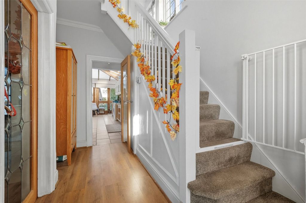 Property photo 3 of 21 Picture No. 33