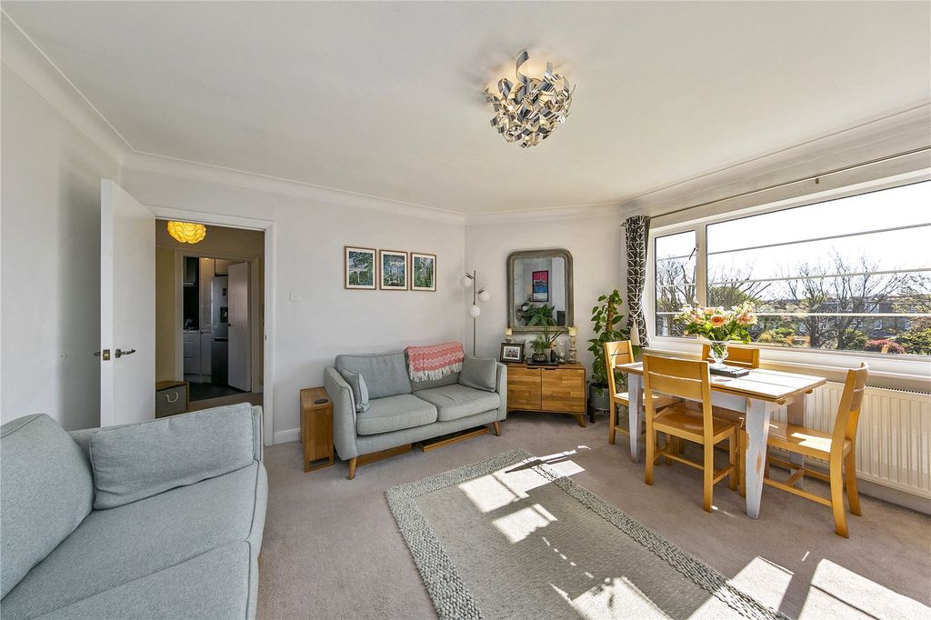 Property photo 3 of 13 Picture No. 13