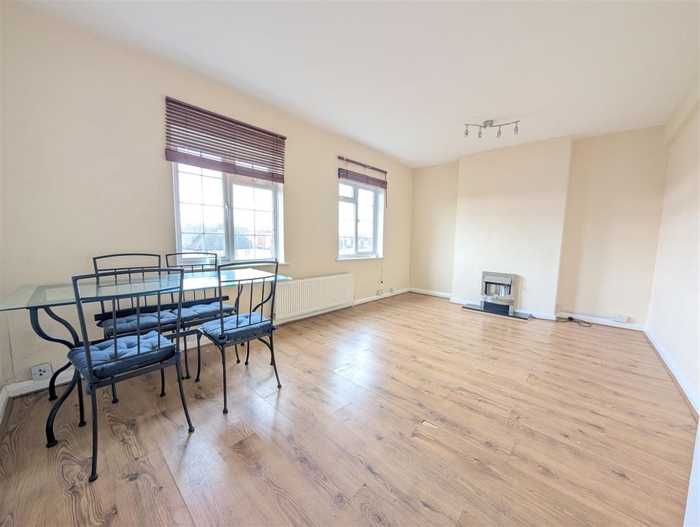 Property photo 2 of 9 Pxl_20260212_104404138.Jpg