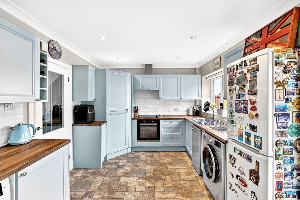 Property photo 3 of 25 Picture No. 20