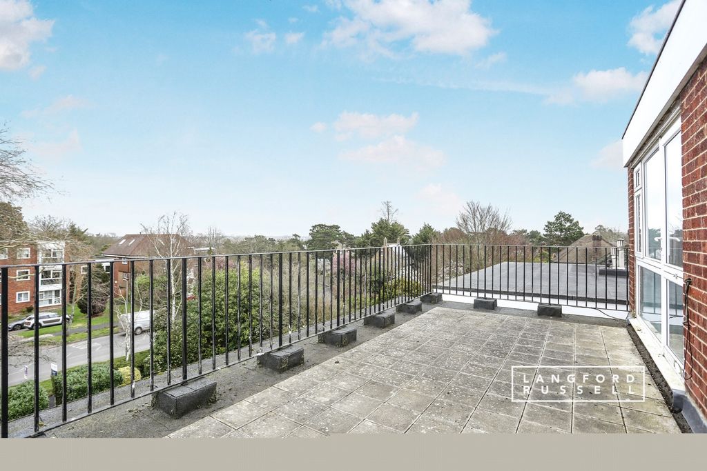 Property photo 2 of 10 7675A193-4721-F11...