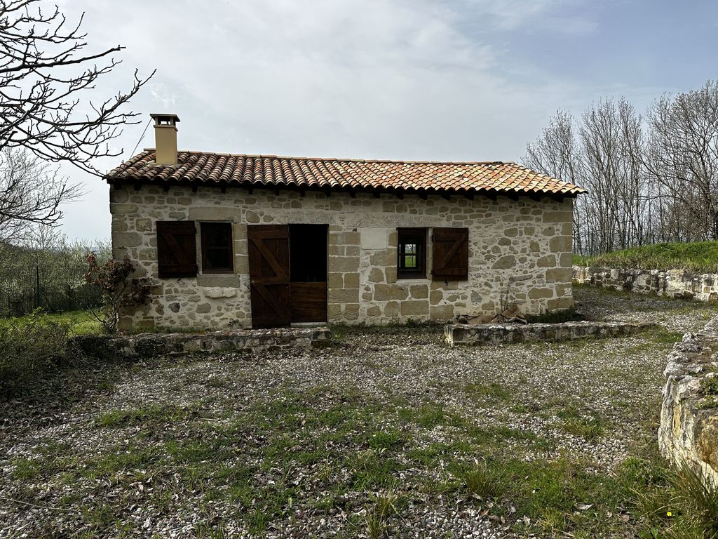 Property photo 3 of 27