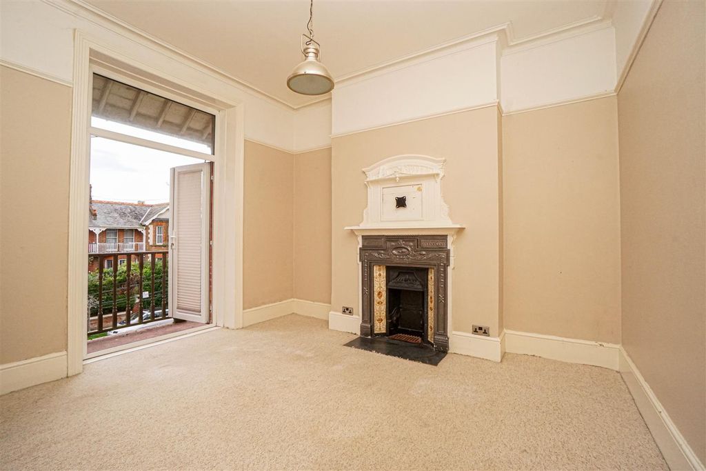 Property photo 2 of 13 Dsc08464.Jpg