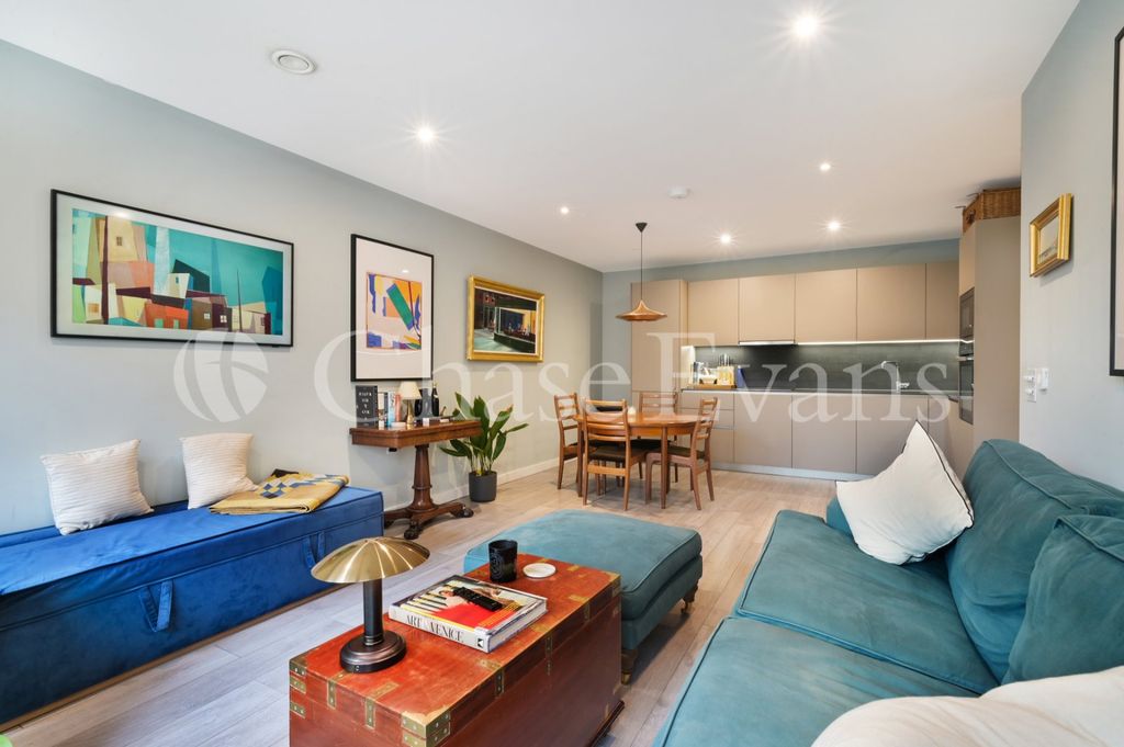 Property photo 3 of 12 Living Area