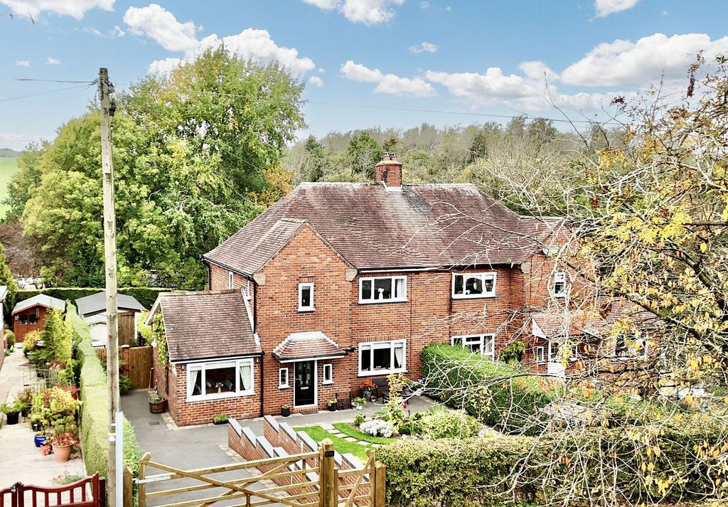 Property photo 1 of 34