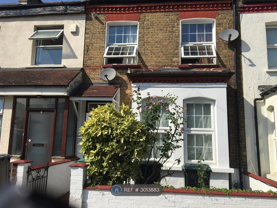 Property photo 2 of 9