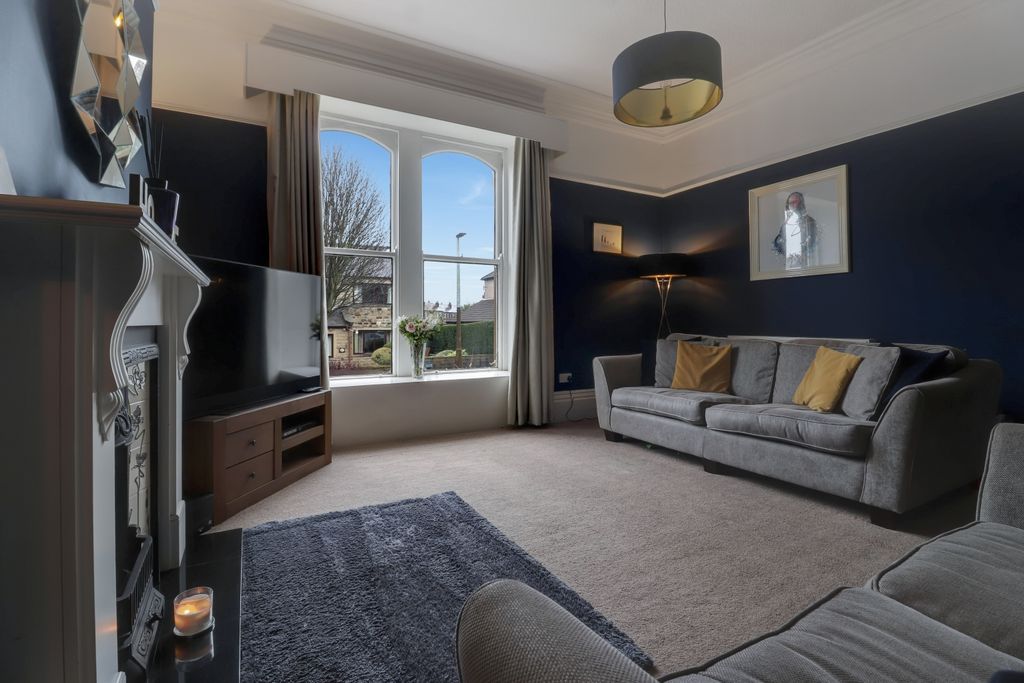 Property photo 3 of 23 Img_3073-Img_3075