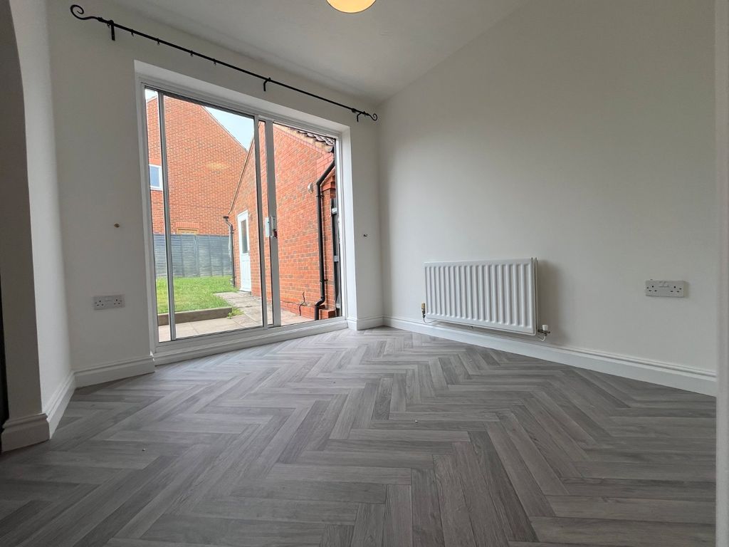 Property photo 3 of 21 Picture No. 05