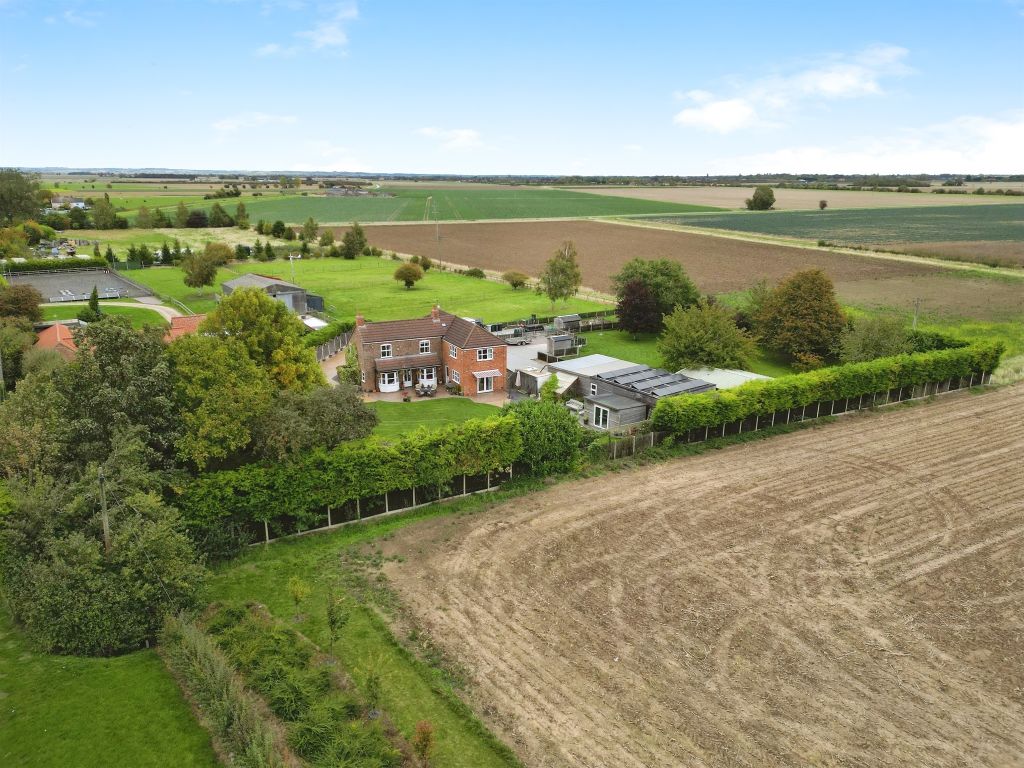 Property photo 1 of 34