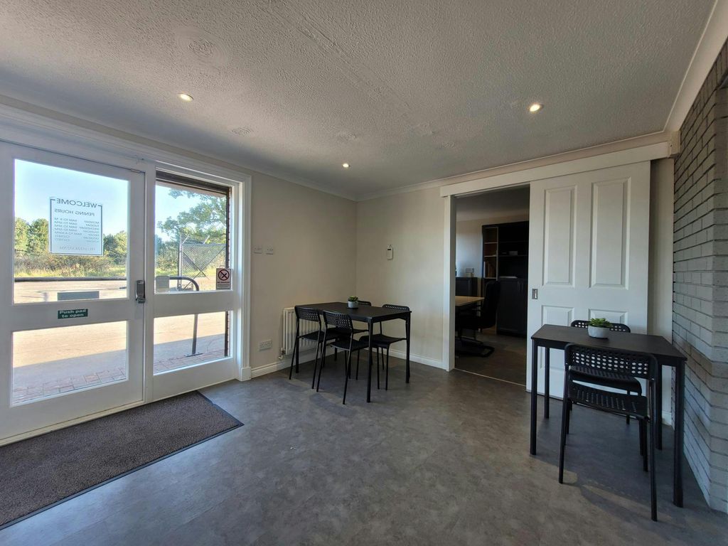 Property photo 3 of 10 Image 3