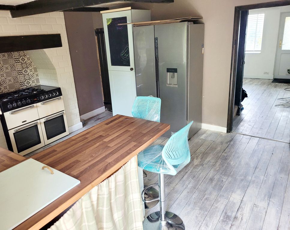 Property photo 3 of 20 Kitchen Diner